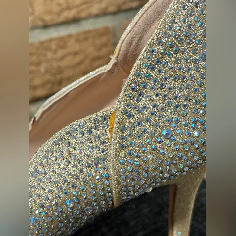 De Blossom Barbara Rhinestone Peep Toe Heels Gold Formal Wedding Size 9 NEW